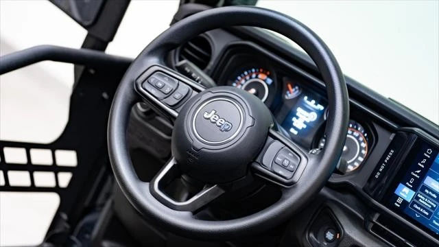2026 Jeep JL Wrangler - Image 18 of 21