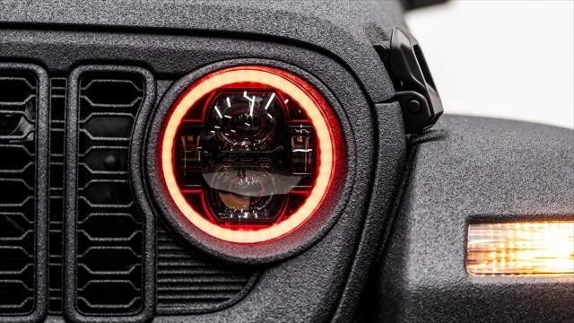2026 Jeep JL Wrangler - Image 25 of 31