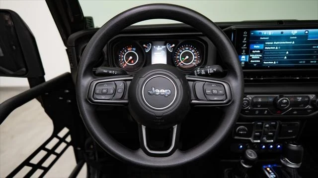 2026 Jeep JL Wrangler - Image 29 of 31