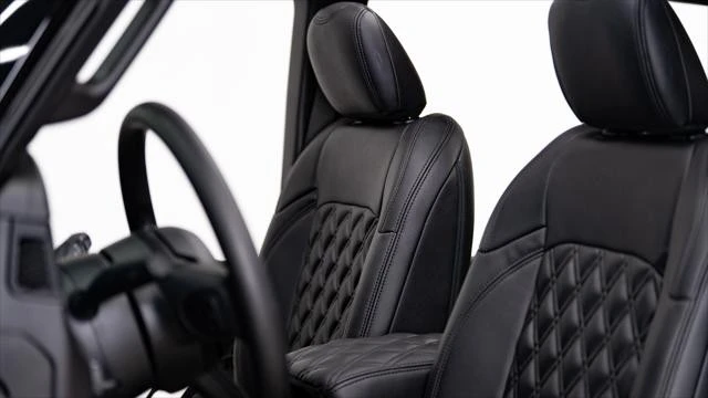 2026 Jeep JL Wrangler - Image 30 of 31