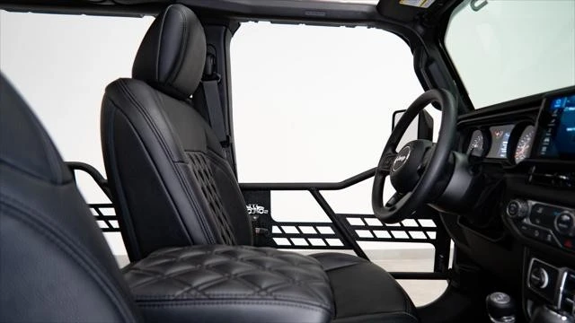 2026 Jeep JL Wrangler - Image 20 of 31