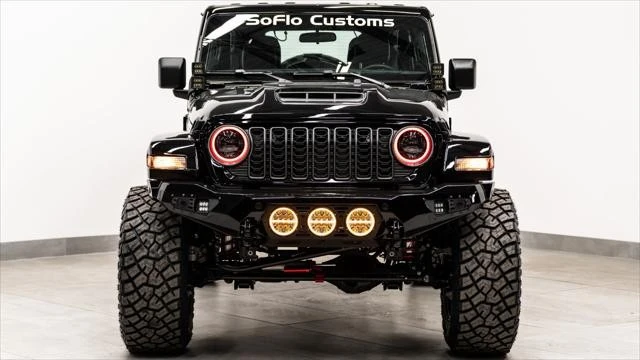 2026 Jeep JL Wrangler - Image 4 of 31
