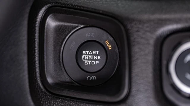 2026 Jeep JL Wrangler - Image 26 of 31