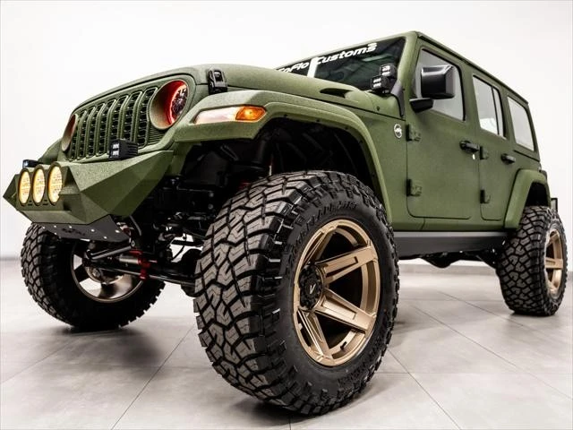 2026 Jeep JL Wrangler - Image 15 of 31