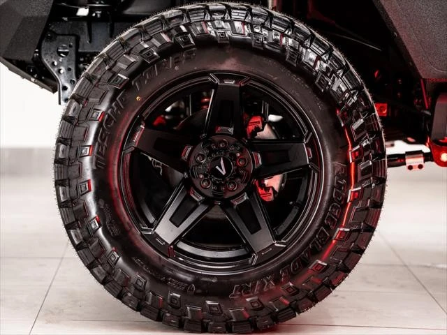 2026 Jeep JL Wrangler - Image 24 of 31