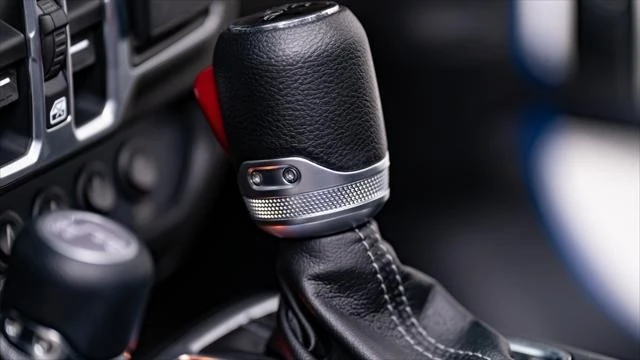 2026 Jeep JL Wrangler - Image 24 of 31