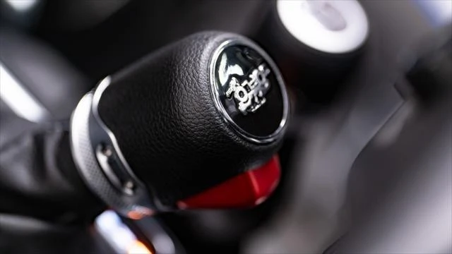 2026 Jeep JL Wrangler - Image 23 of 31