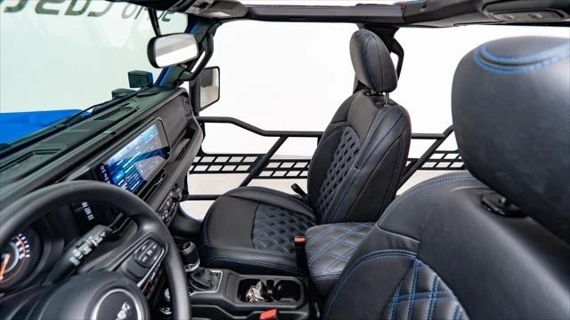 2026 Jeep JL Wrangler - Image 30 of 31