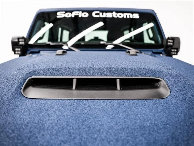 2026 Jeep JL Wrangler - Image 15 of 31