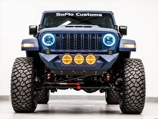 2026 Jeep JL Wrangler - Image 16 of 31