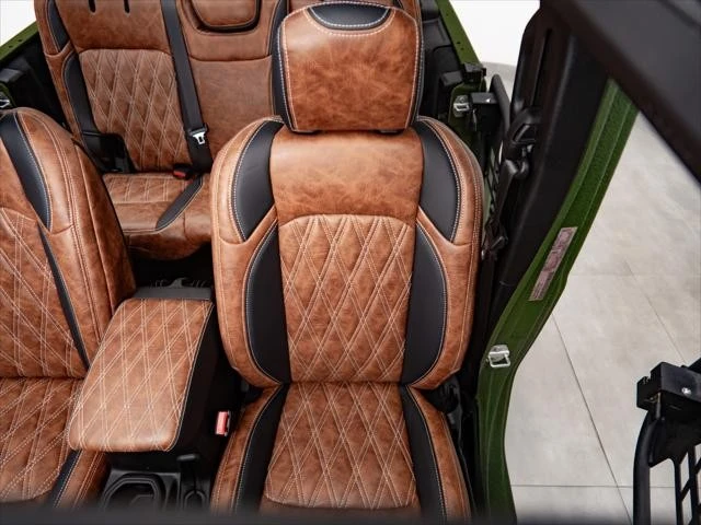 2026 Jeep JL Wrangler - Image 30 of 31