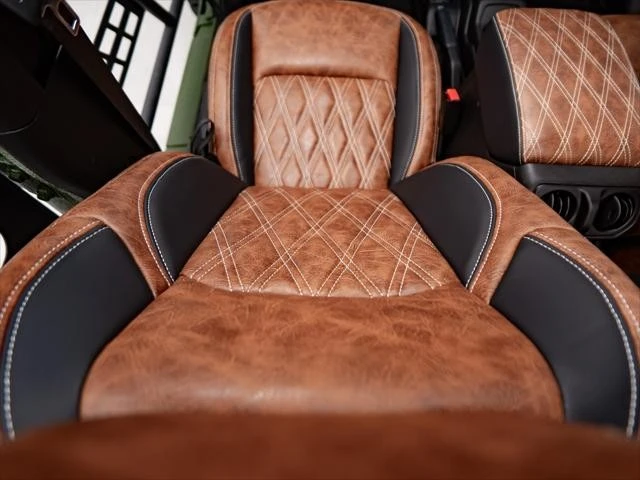 2026 Jeep JL Wrangler - Image 27 of 31