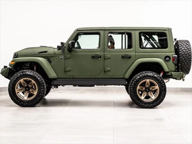 2026 Jeep JL Wrangler - Image 13 of 31