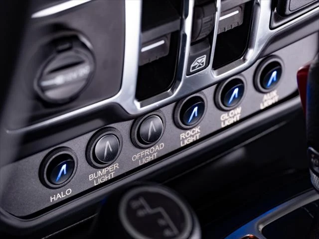 2026 Jeep JL Wrangler - Image 16 of 31