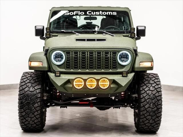2026 Jeep JL Wrangler - Image 2 of 31