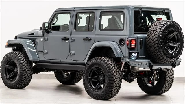 2026 Jeep JL Wrangler - Image 10 of 31
