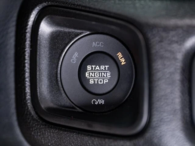 2026 Jeep JL Wrangler - Image 20 of 31