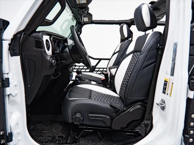 2026 Jeep JL Wrangler - Image 28 of 31