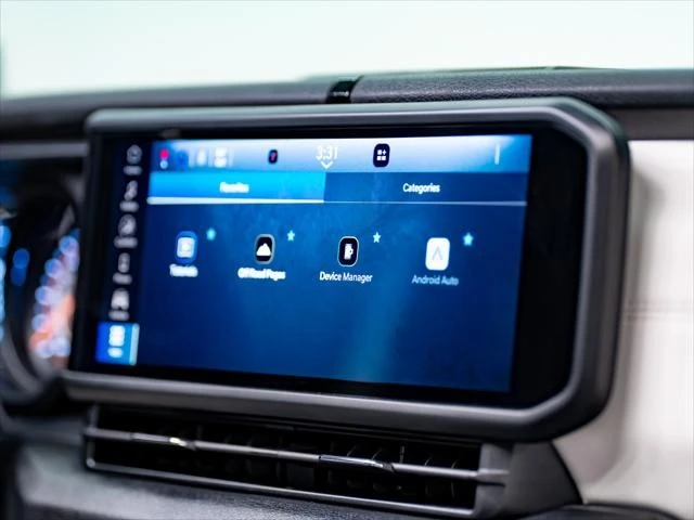 2026 Jeep JL Wrangler - Image 18 of 31