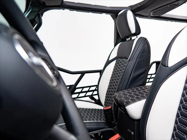 2026 Jeep JL Wrangler - Image 27 of 31