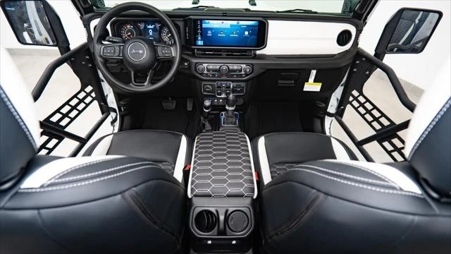 2026 Jeep JL Wrangler - Image 4 of 17