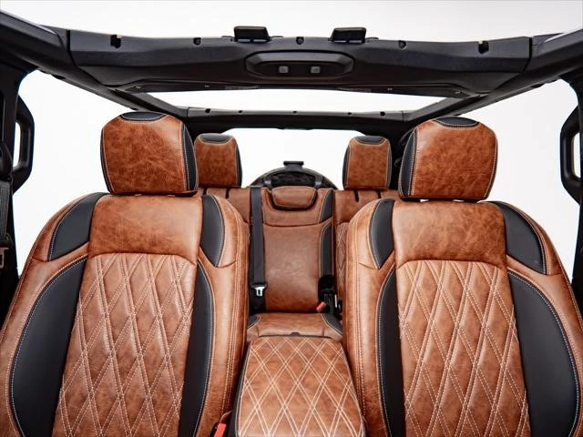 2026 Jeep JL Wrangler - Image 5 of 31