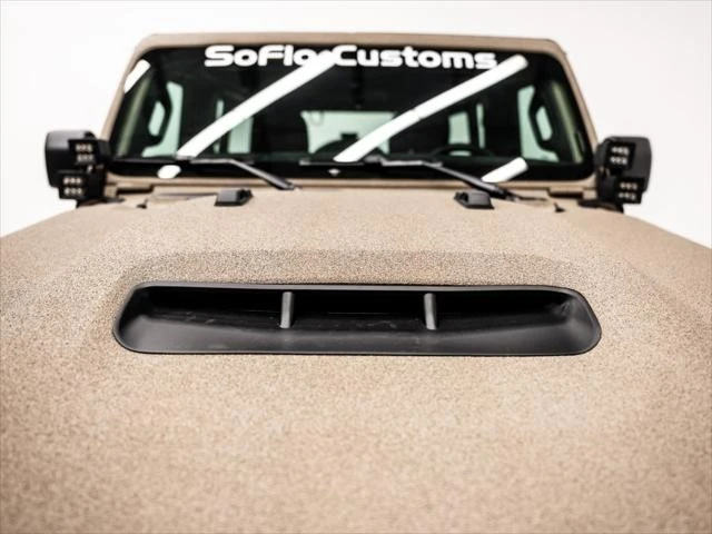 2026 Jeep JL Wrangler - Image 26 of 31