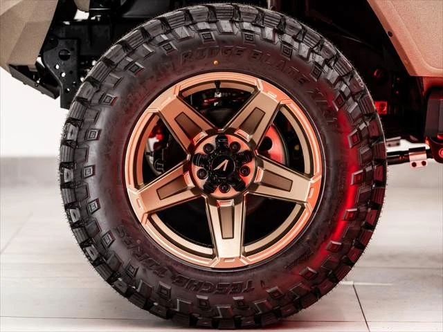 2026 Jeep JL Wrangler - Image 21 of 31