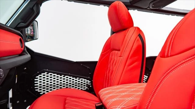 2026 Jeep JL Wrangler - Image 17 of 31