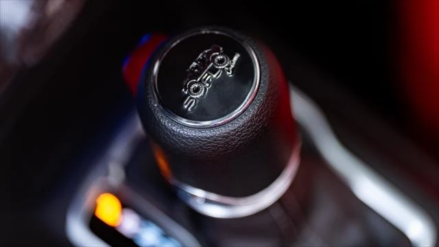 2026 Jeep JL Wrangler - Image 13 of 31