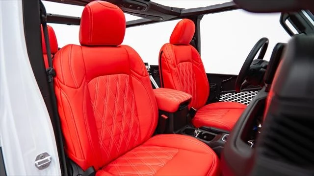 2026 Jeep JL Wrangler - Image 27 of 31