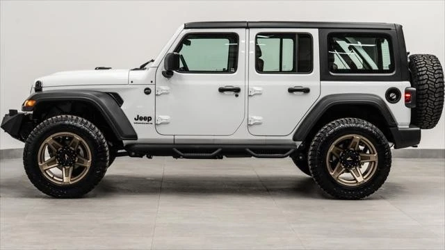 2026 Jeep JL Wrangler - Image 10 of 31