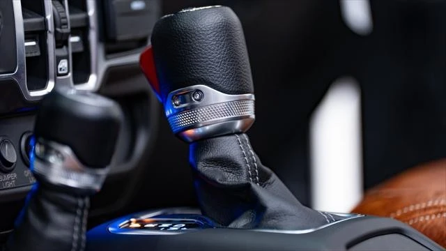 2026 Jeep JL Wrangler - Image 29 of 31