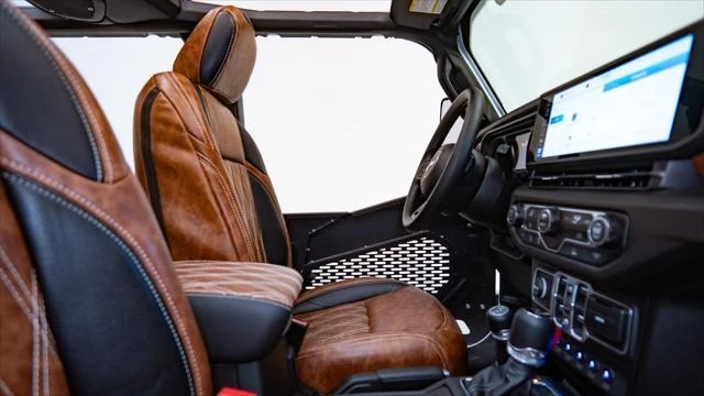2026 Jeep JL Wrangler - Image 22 of 31