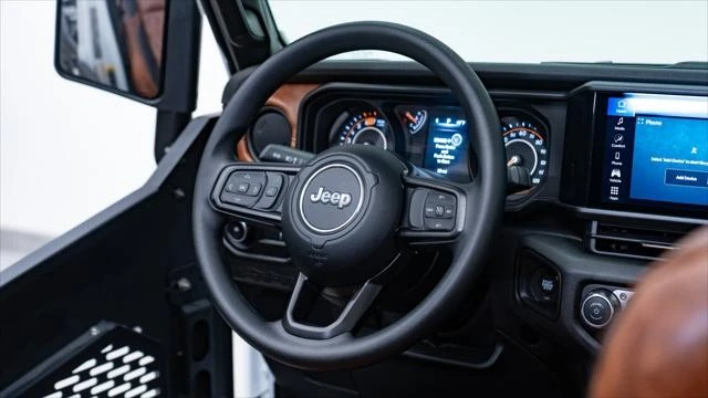 2026 Jeep JL Wrangler - Image 11 of 31