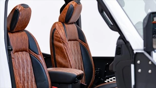 2026 Jeep JL Wrangler - Image 24 of 31