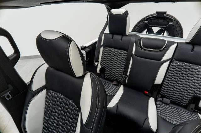 2026 Jeep JL Wrangler - Image 21 of 21