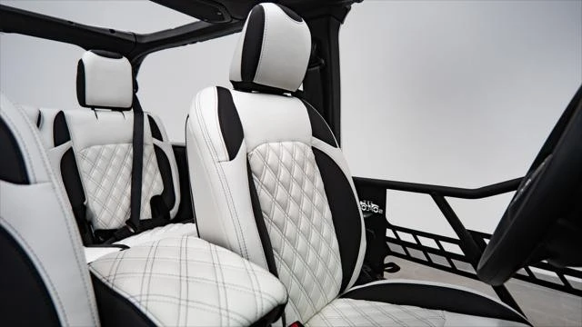 2026 Jeep JL Wrangler - Image 25 of 31