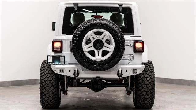 2026 Jeep JL Wrangler - Image 9 of 31