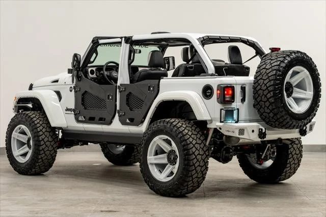 2026 Jeep JL Wrangler - Image 15 of 21