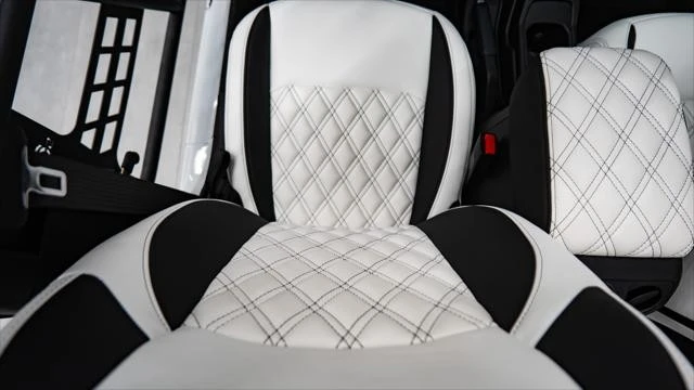 2026 Jeep JL Wrangler - Image 19 of 31