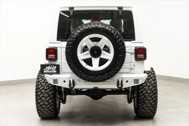 2026 Jeep JL Wrangler - Image 9 of 31