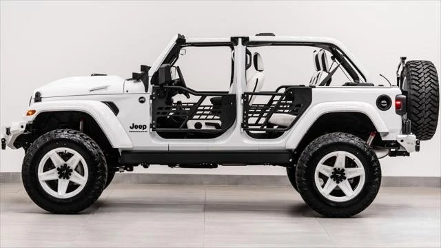 2026 Jeep JL Wrangler - Image 16 of 31