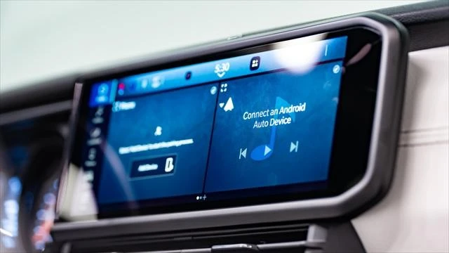 2026 Jeep JL Wrangler - Image 22 of 31