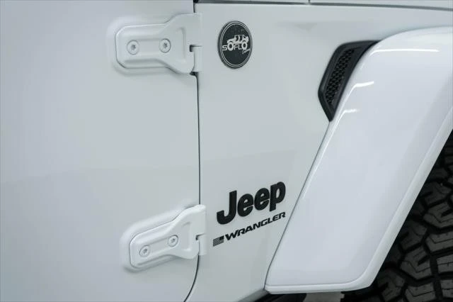 2026 Jeep JL Wrangler - Image 30 of 31
