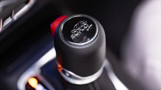 2026 Jeep JL Wrangler - Image 26 of 31