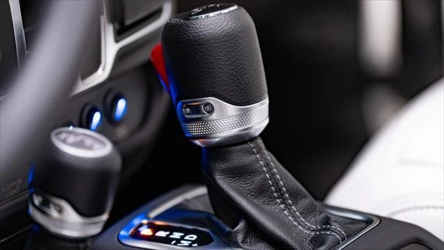 2026 Jeep JL Wrangler - Image 27 of 31