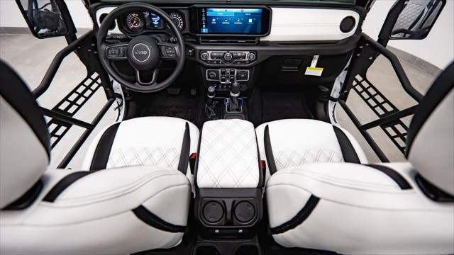 2026 Jeep JL Wrangler - Image 2 of 31