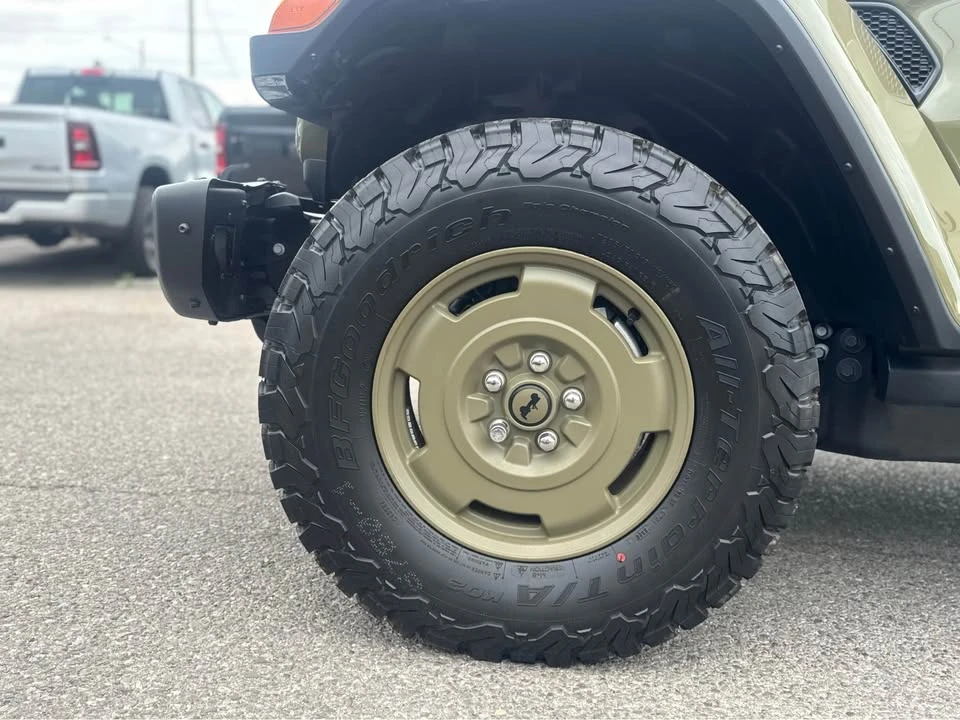 2026 Jeep JL Wrangler - Image 6 of 18