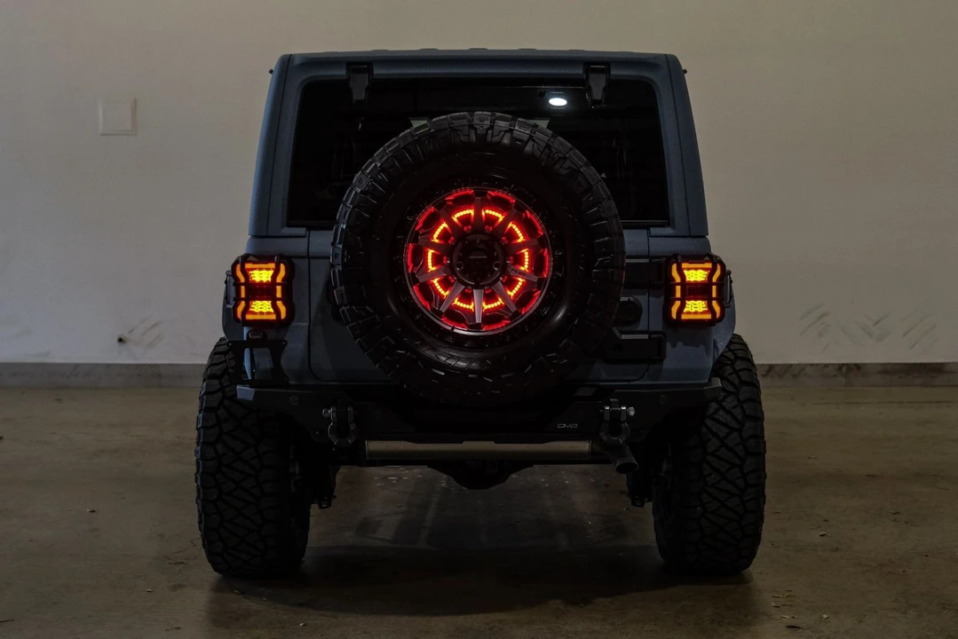 2026 Jeep JL Wrangler - Image 10 of 12
